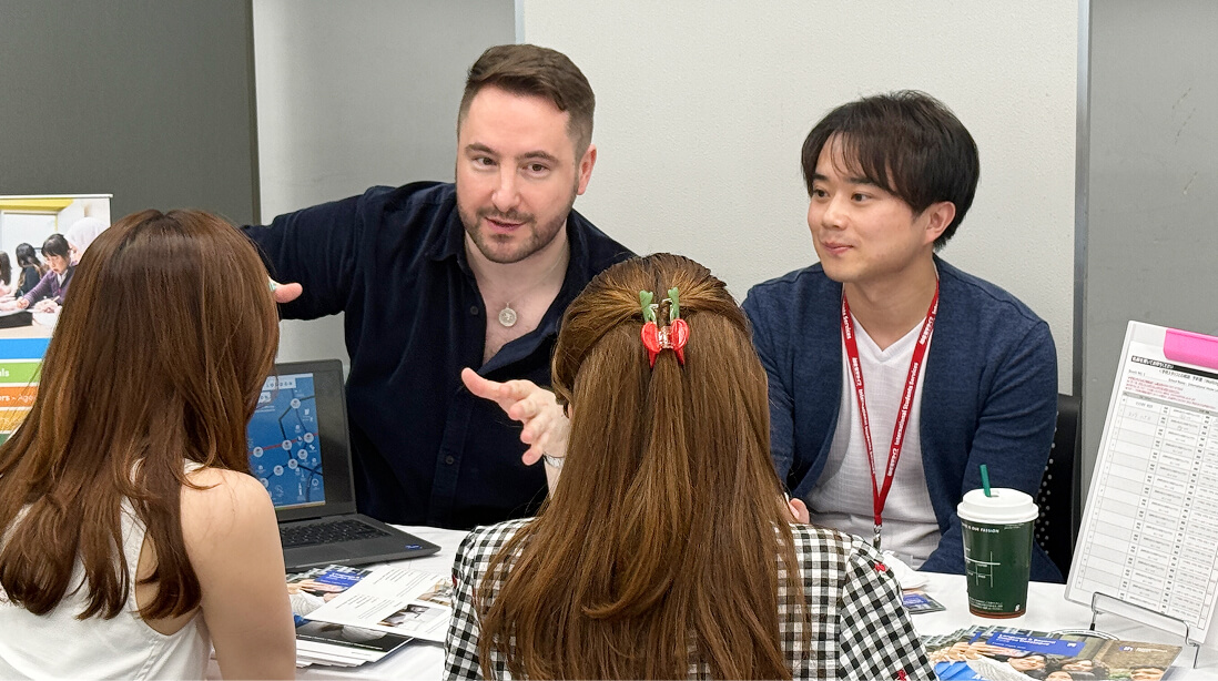 留学カウンセラーに個別相談できる